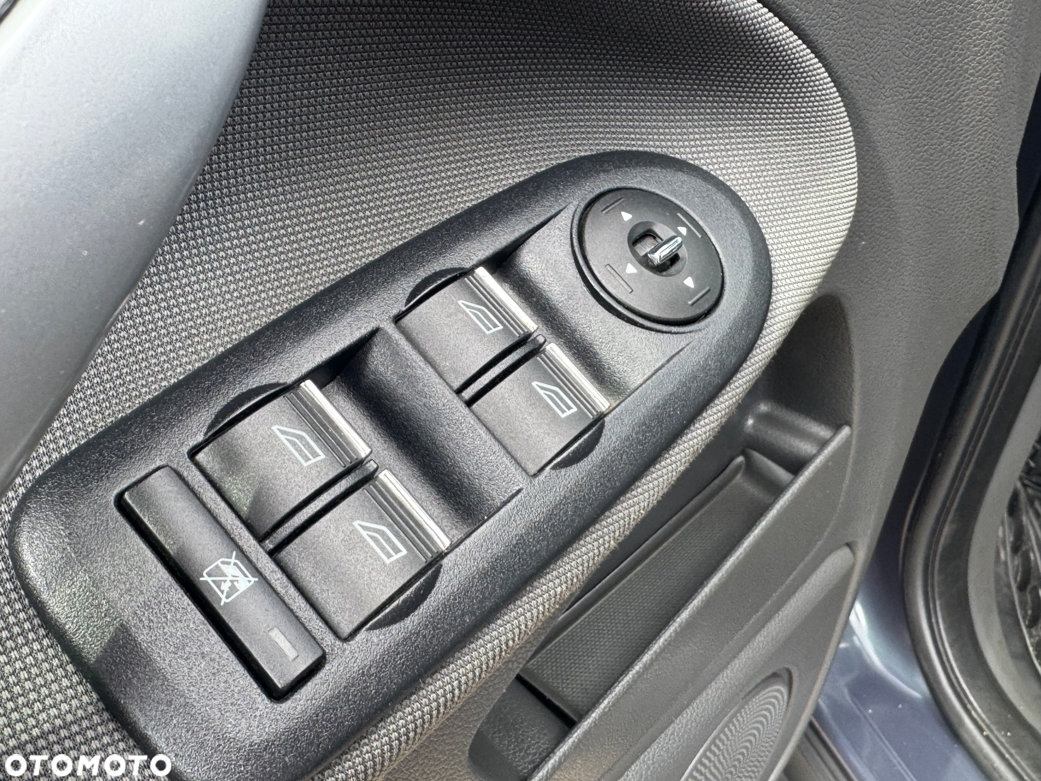 Ford Kuga 2.0 TDCi 4x4 Trend - 11