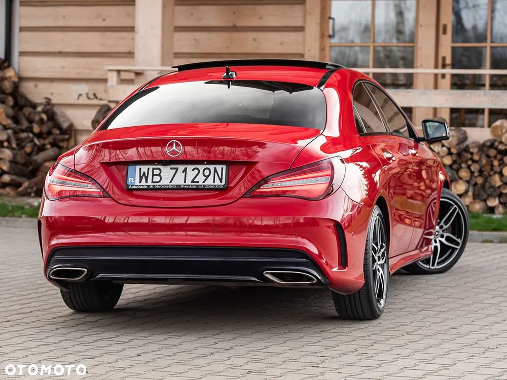 Mercedes-Benz CLA 200 7G-DCT AMG Line - 29