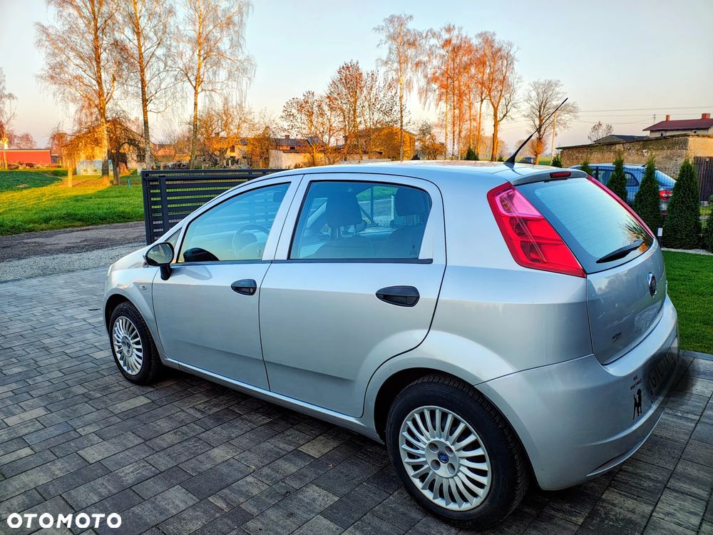 Fiat Grande Punto 1.2 8V Dynamic - 4