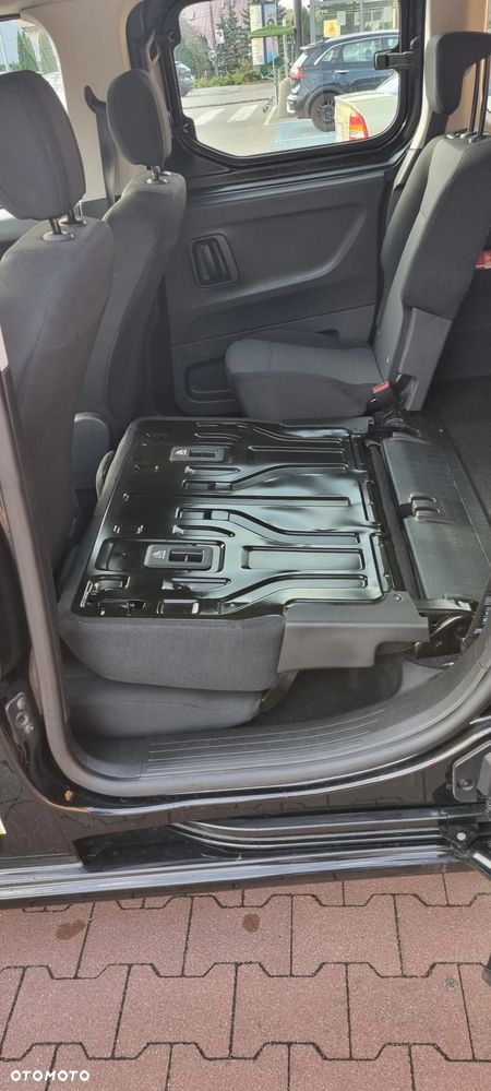 Toyota Proace City Verso - 8