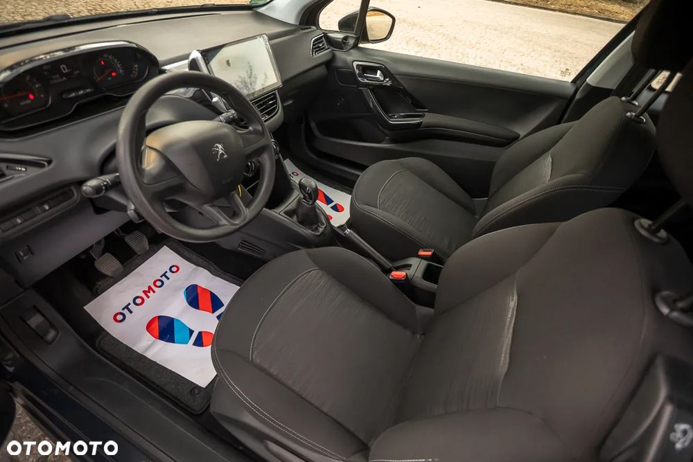 Peugeot 208 68 VTI Active - 17