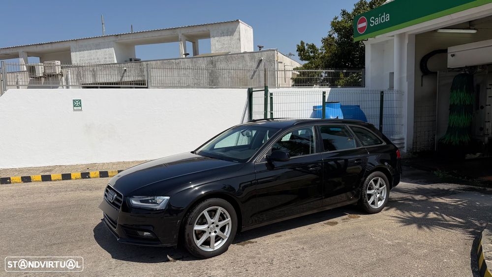 Audi A4 Avant 2.0 TDI DPF clean multitronic Ambiente - 2