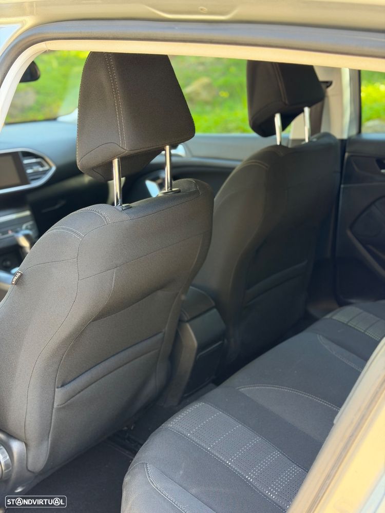 Peugeot 308 PureTech 110 Stop & Start Allure - 10