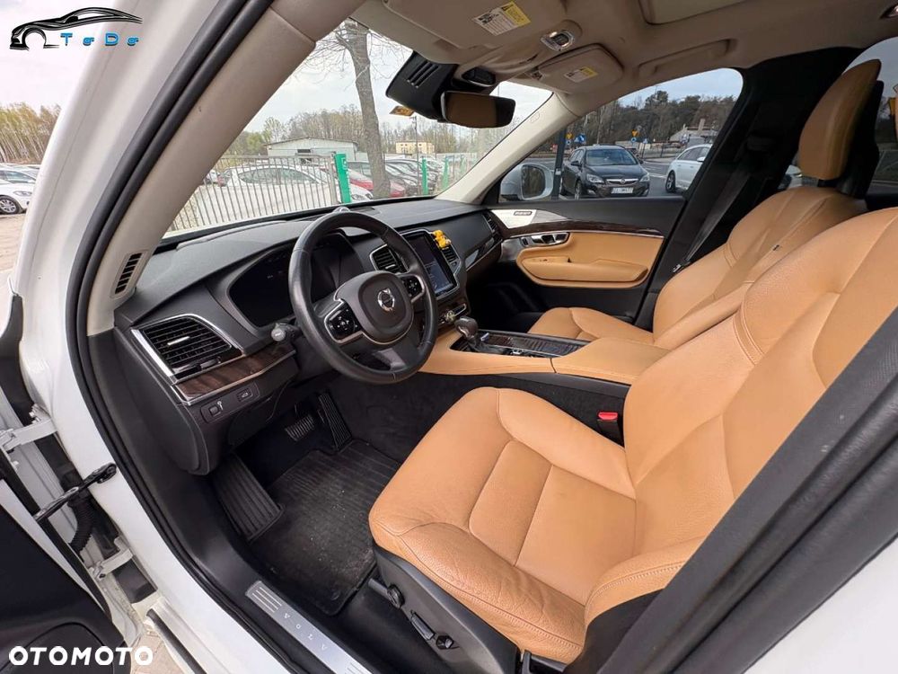 Volvo XC 90 T6 AWD R-Design 7os - 18