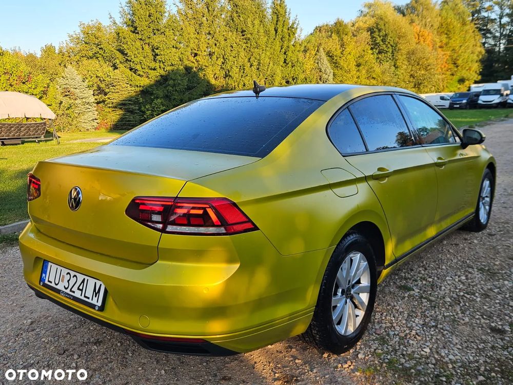 Volkswagen Passat 1.5 TSI EVO Essence - 17