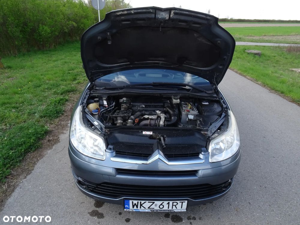 Citroën C4 1.6 HDi Advance - 9