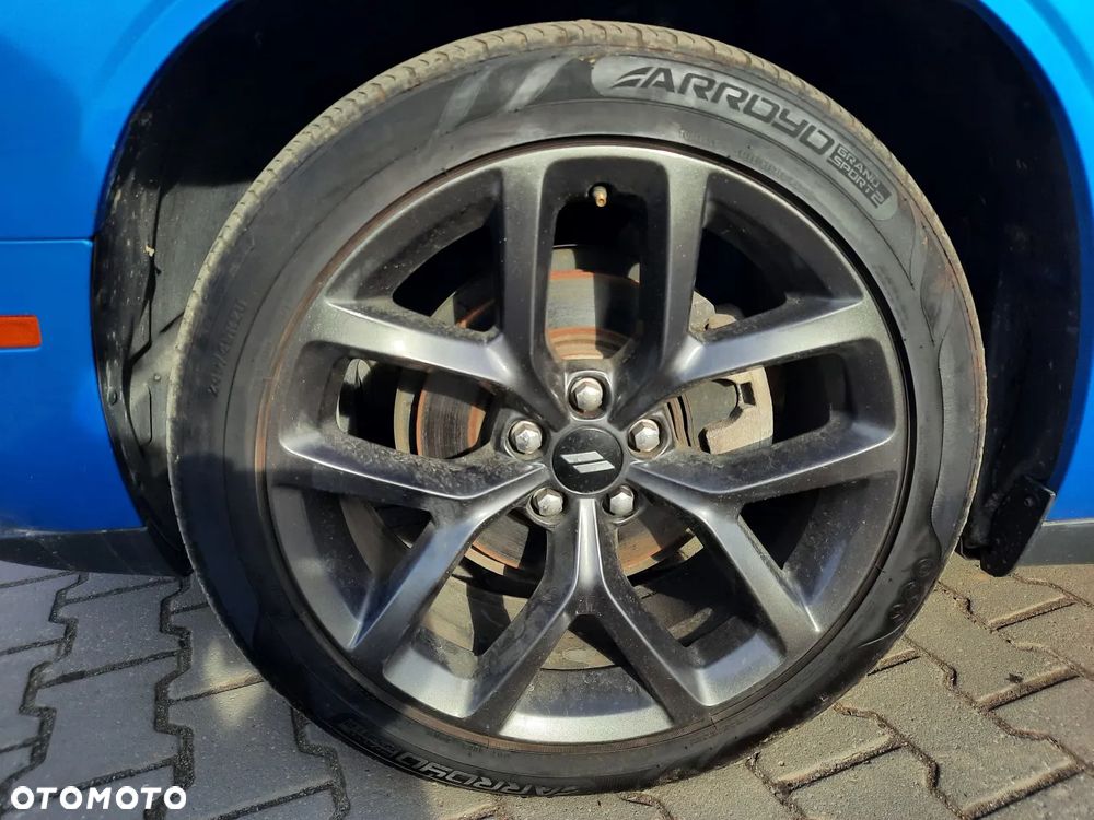 Dodge Challenger 3.6 SXT - 12