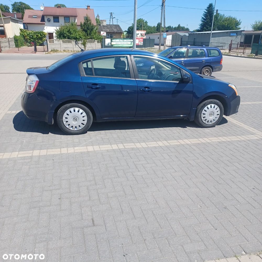 Nissan Sentra - 14