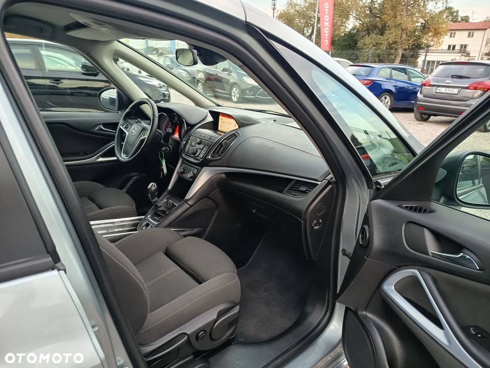 Opel Zafira Tourer 1.4 Turbo Active - 30