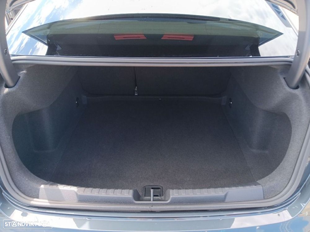Audi A3 Limousine 30 TFSI Advanced S tronic - 31