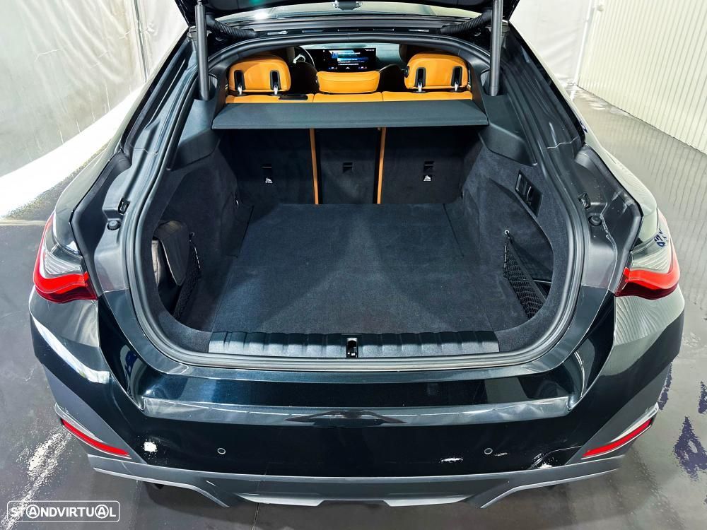 BMW i4 eDrive40 Pack Desportivo M - 58