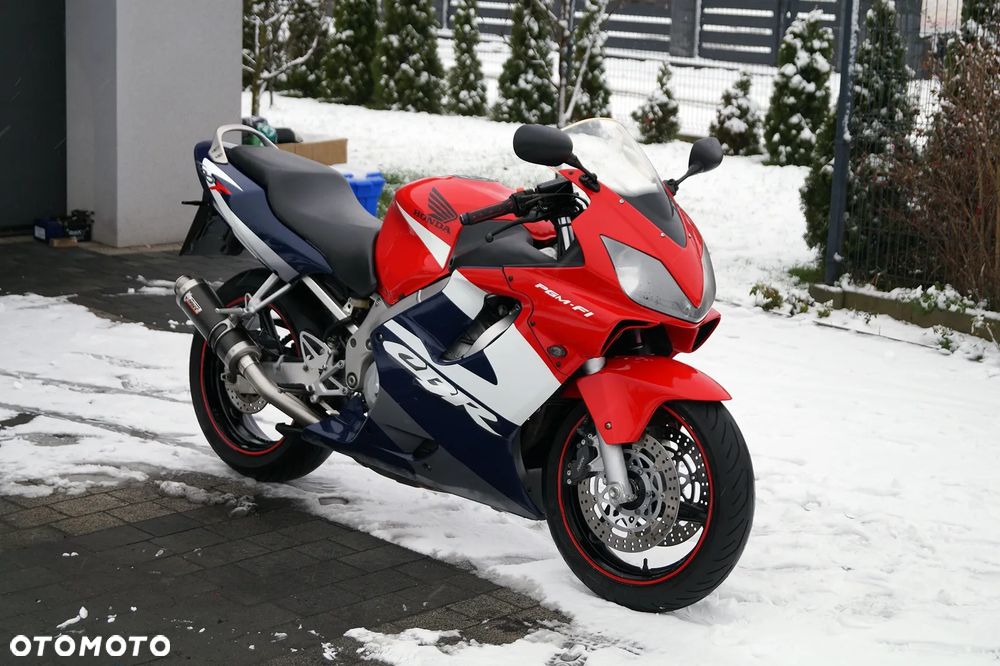 Honda CBR - 5
