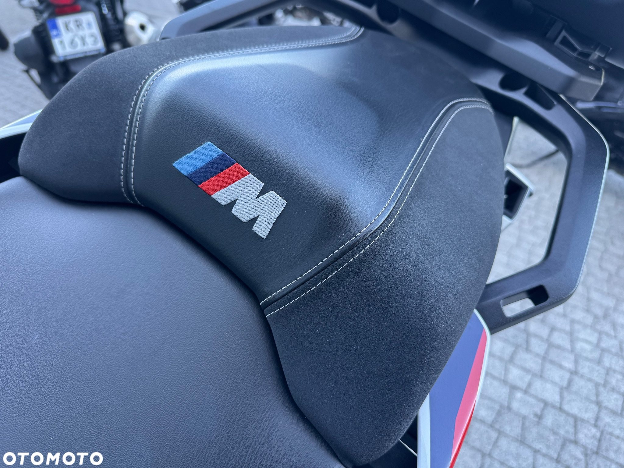 BMW XR - 13
