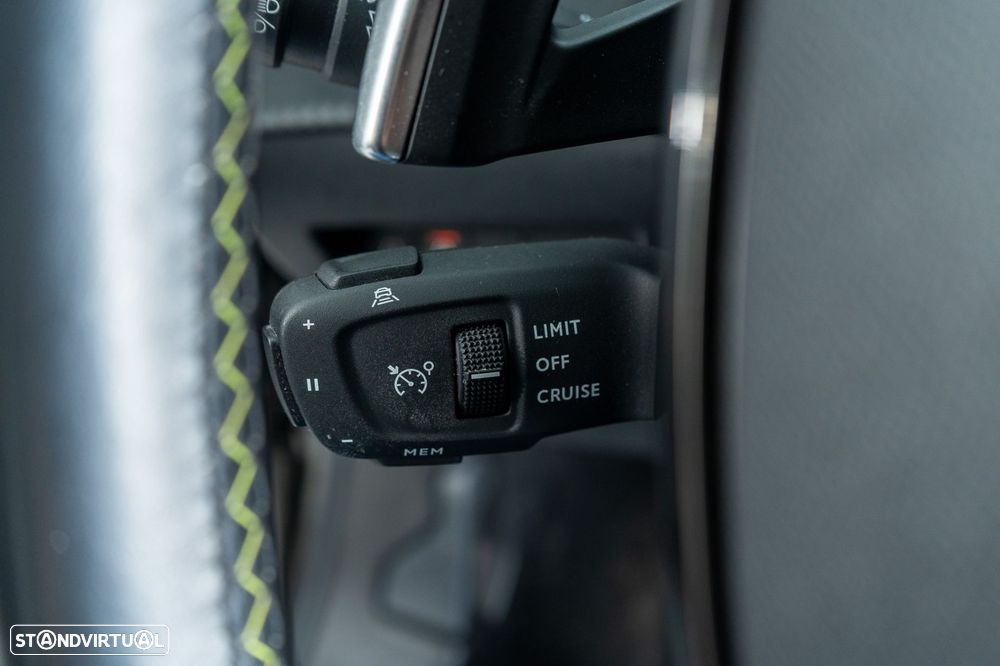 Peugeot 2008 1.5 BlueHDi GT Line EAT8 - 20