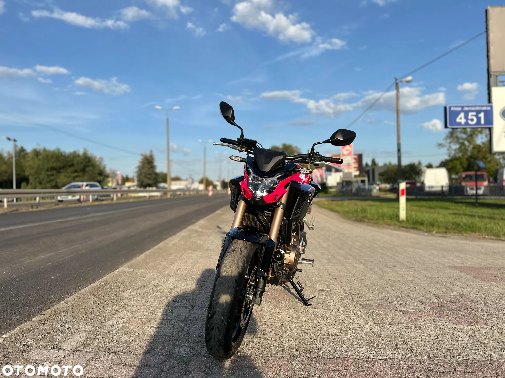 Honda CB - 4
