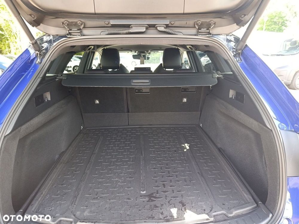 Toyota Corolla 1.8 Hybrid GR Sport - 16