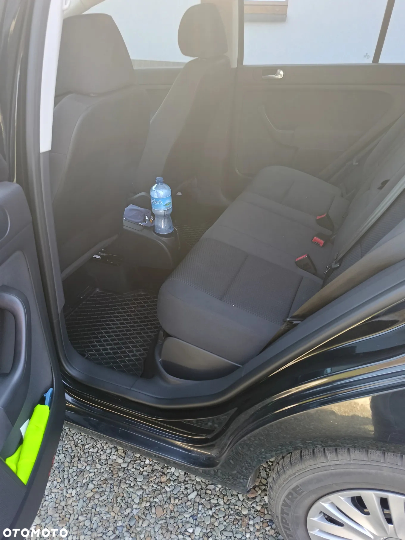 Volkswagen Golf Plus 1.6 TDI DPF Comfortline - 9