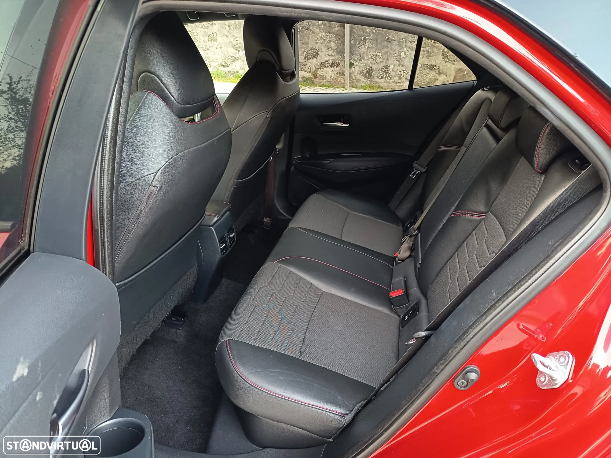Toyota Corolla 1.8 Hybrid Comfort+P.Sport - 17
