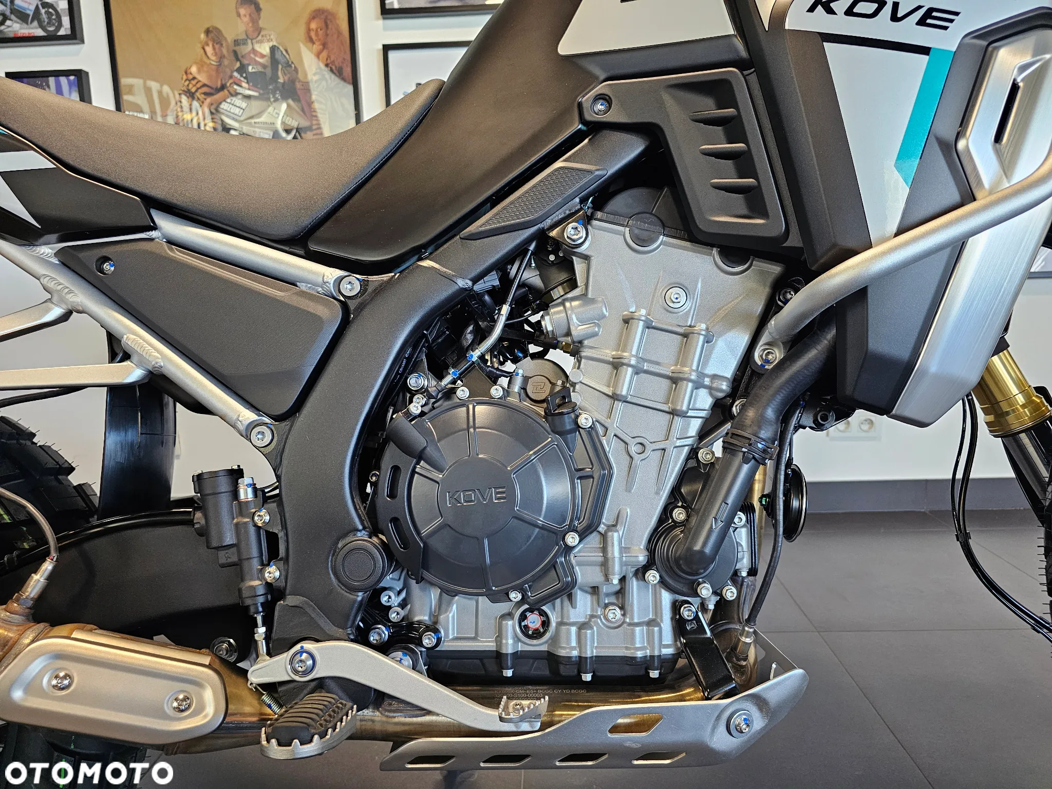KOVE 800X Rally - 11
