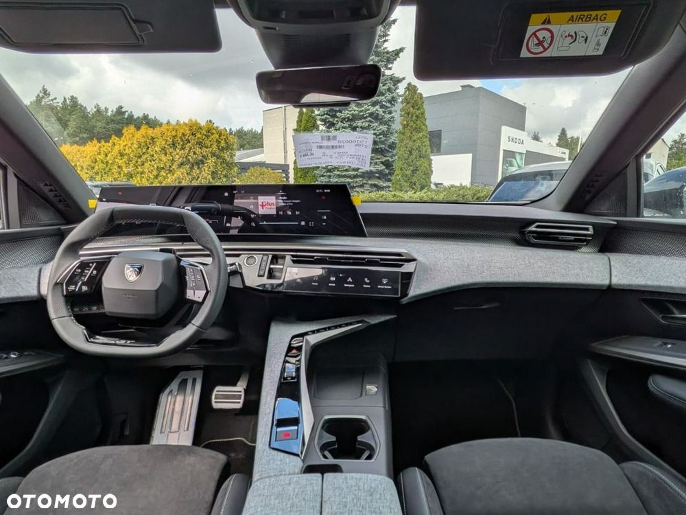 Peugeot 5008 Hybrid 145 e-DSC6 GT - 15