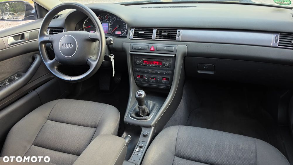 Audi A6 Avant - 10