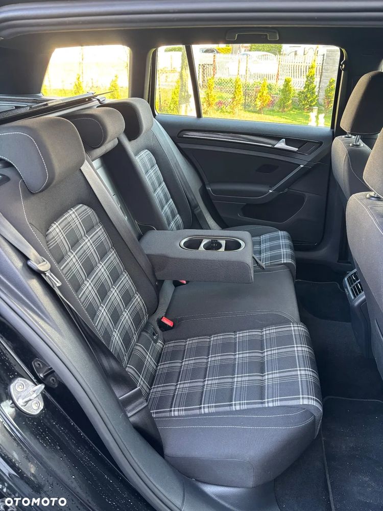 Volkswagen Golf GTD (BlueMotion Technology) DSG - 16