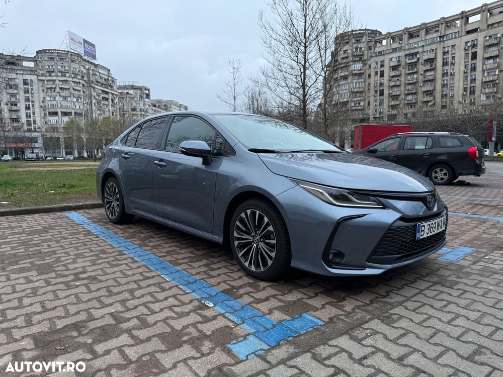 Toyota Corolla 1.8 HSD Dynamic - 18