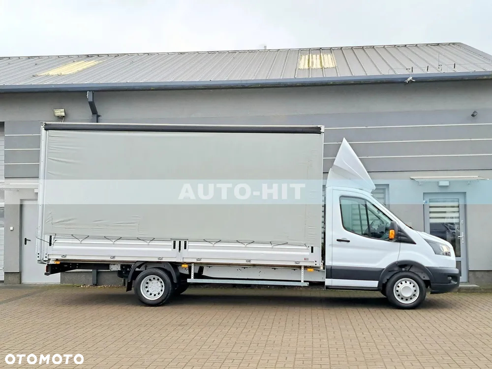 Ford Transit - 12