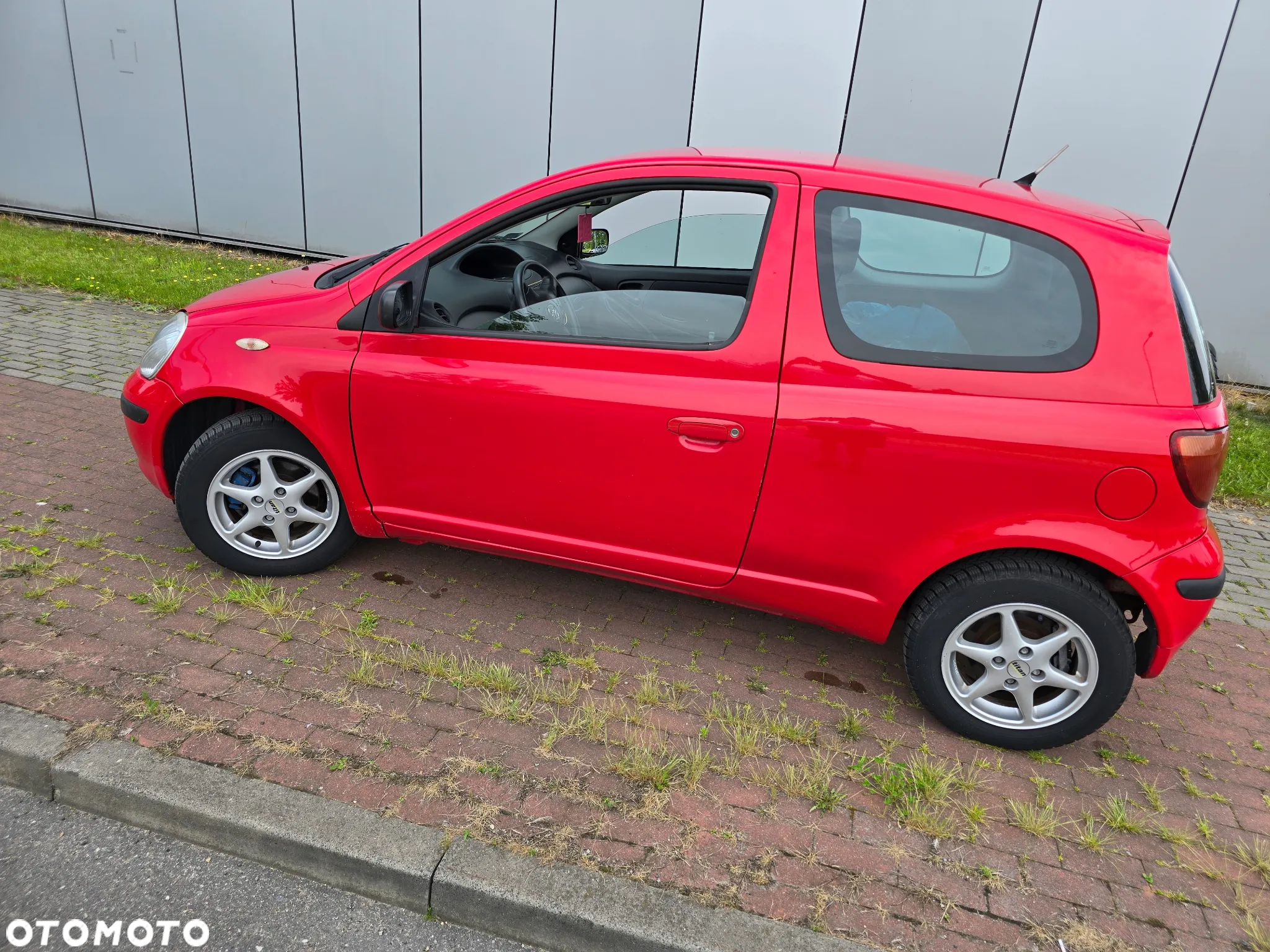 Toyota Yaris 1.0 - 23