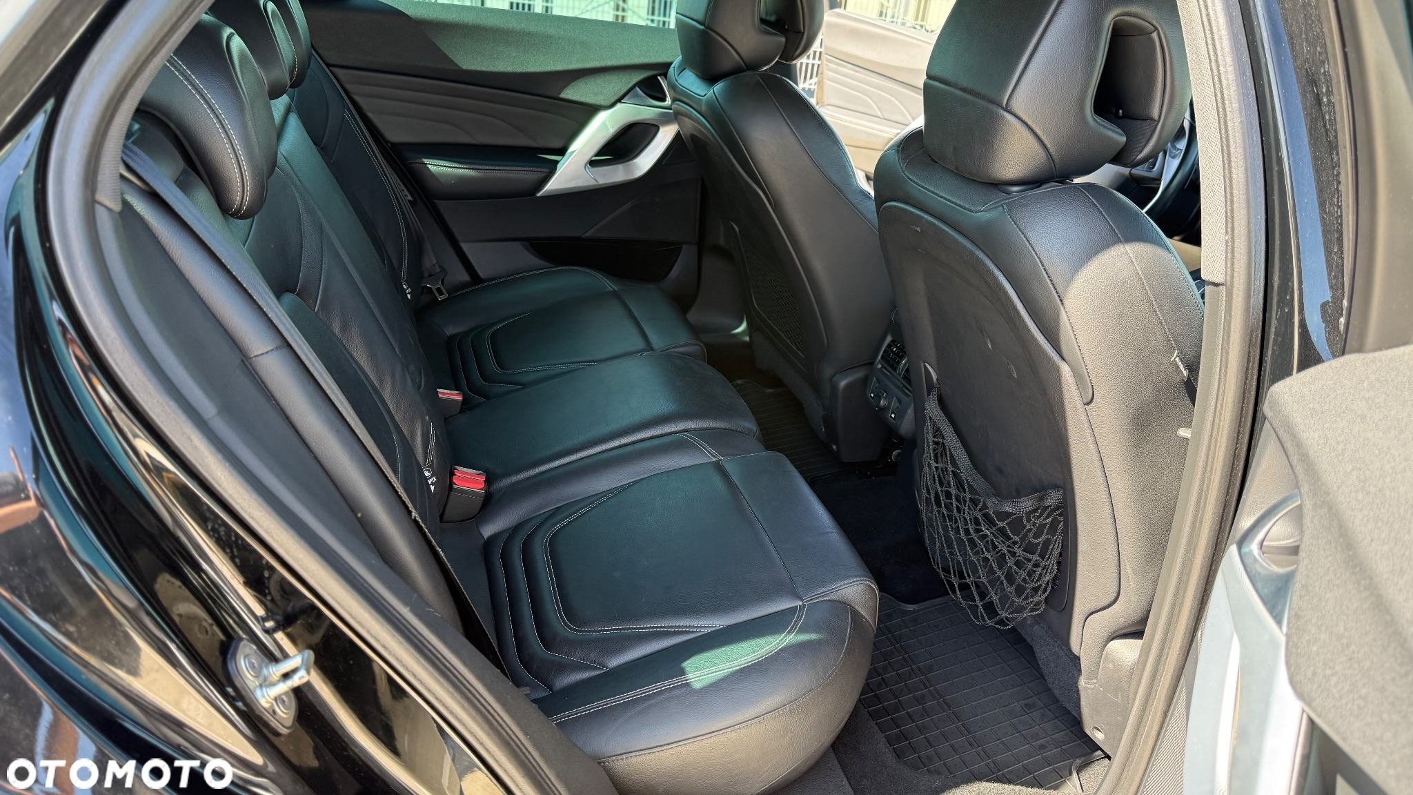 Citroën DS5 Hybrid4 EGS6 SportChic - 19