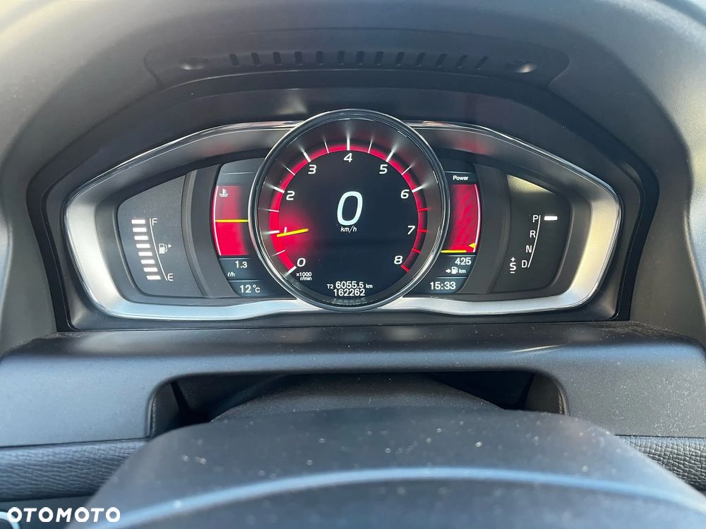 Volvo XC 60 T5 Geartronic Momentum - 28