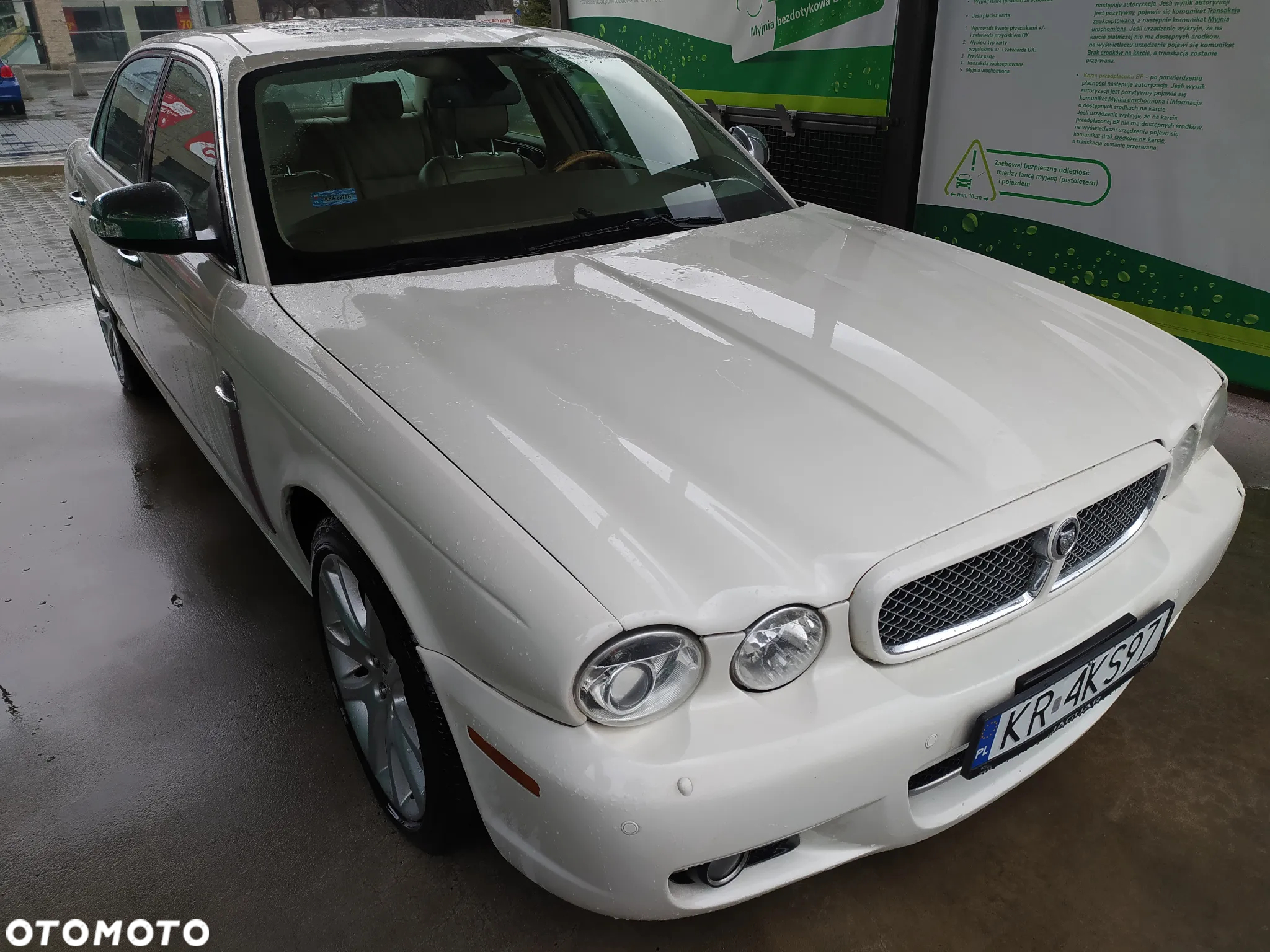 Jaguar XJ - 21