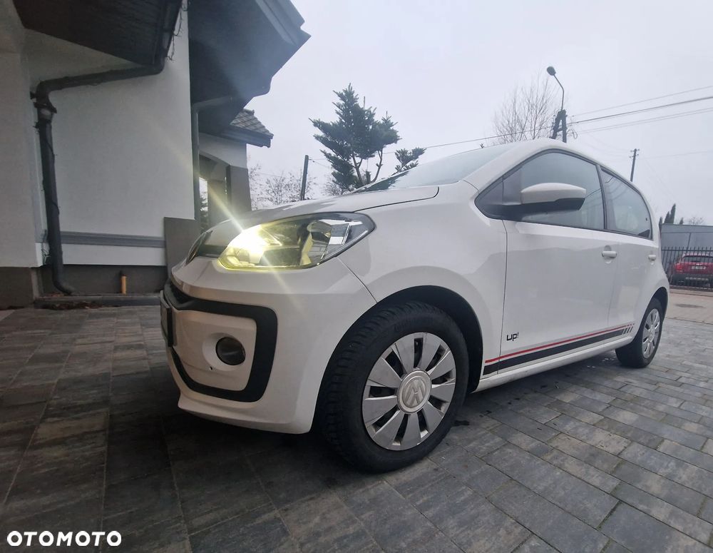 Volkswagen up! - 9