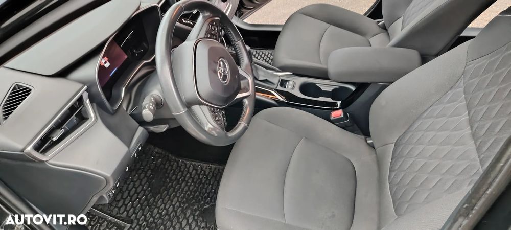 Toyota Corolla 1.8 HSD Dynamic - 18