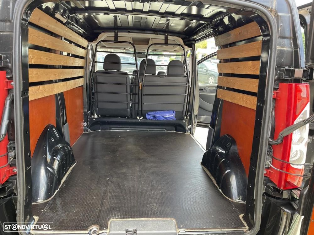 Peugeot Expert 2.0 HDI VAN - 11
