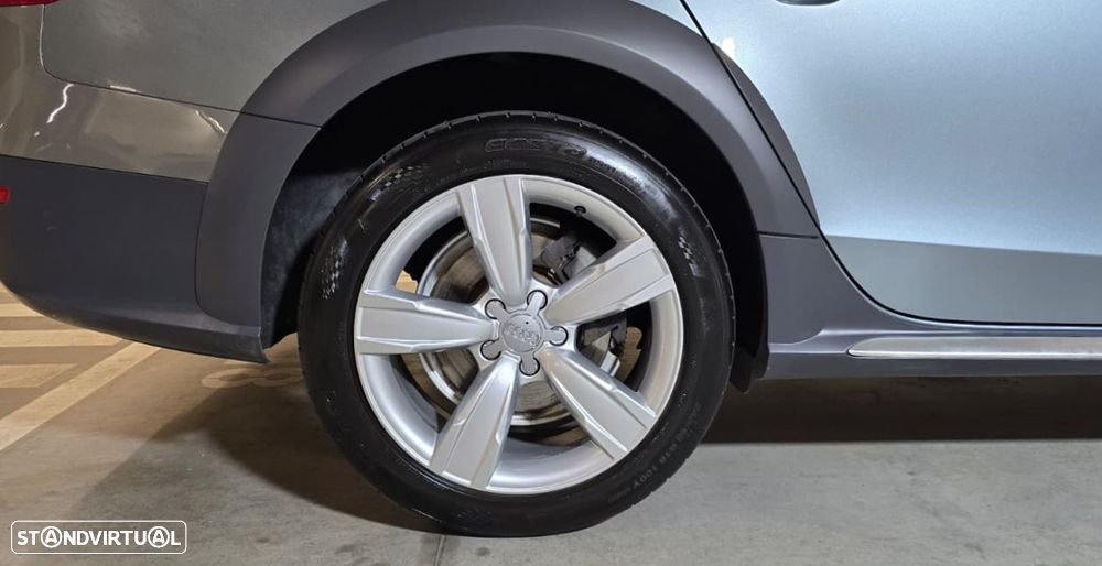 Audi A4 Allroad 2.0 TDI quattro Advance - 12