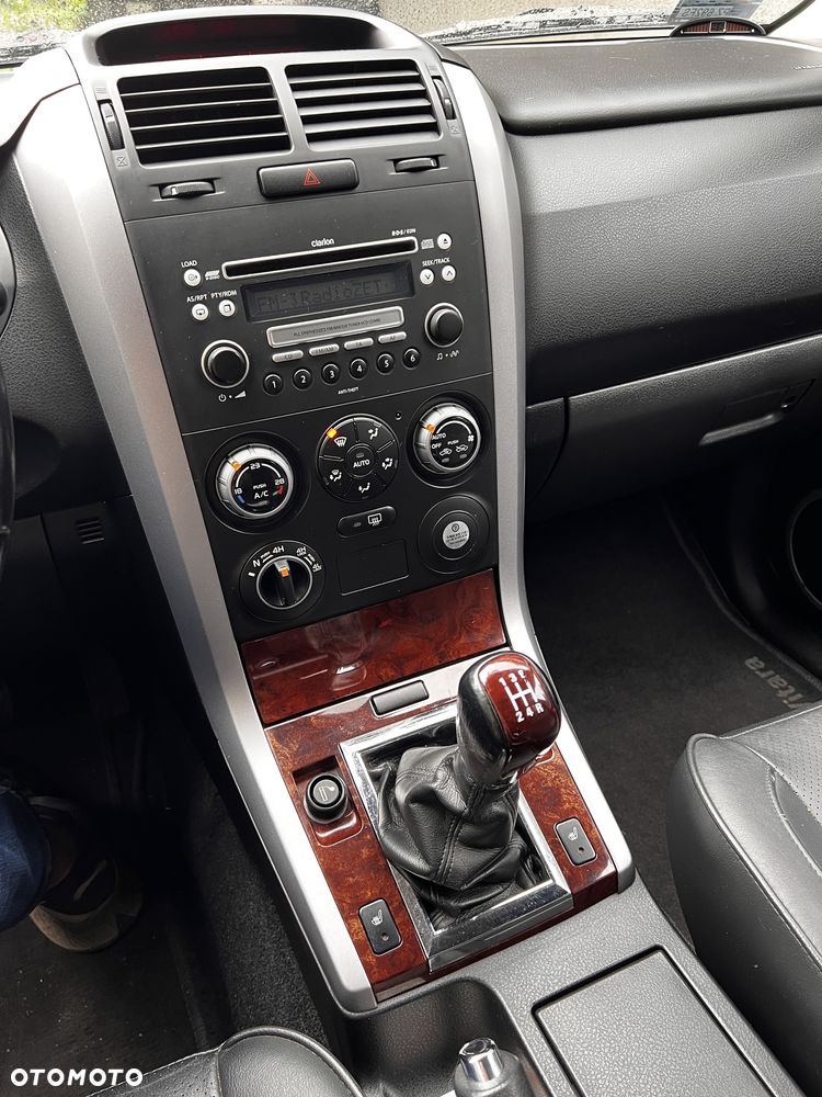 Suzuki Grand Vitara - 4