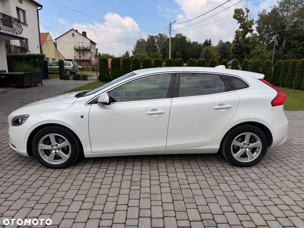 Volvo V40 D2 Ocean Race - 3
