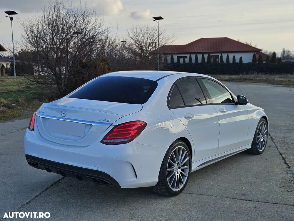 Mercedes-Benz C 43 AMG 4MATIC Aut. - 2