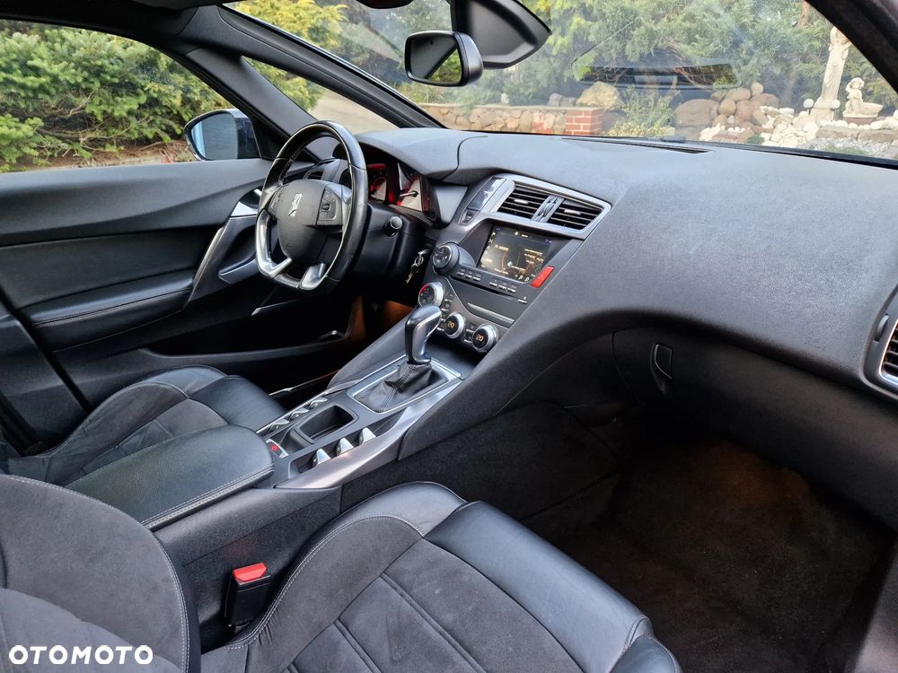 DS Automobiles DS 5 - 9