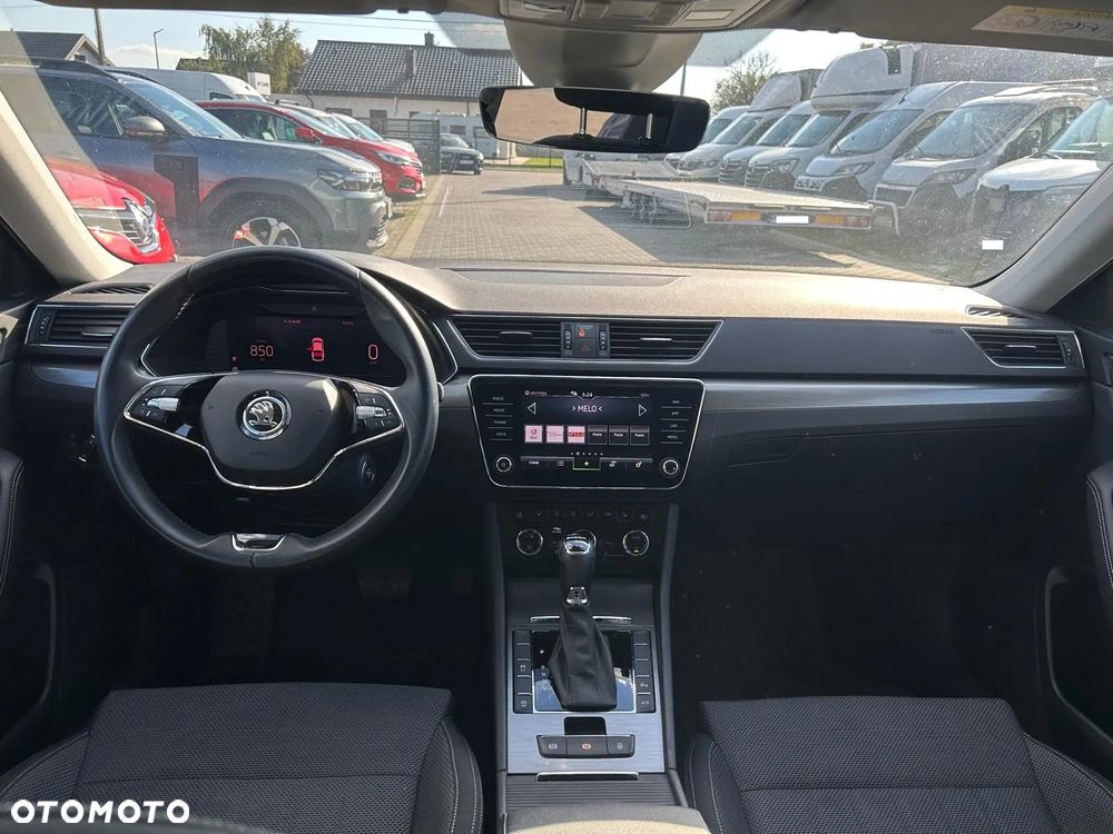 Skoda Superb 2.0 TSI Style DSG - 24