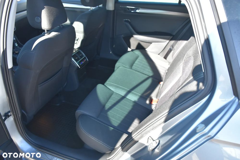 Skoda Superb 2.0 TDI DSG Style - 13