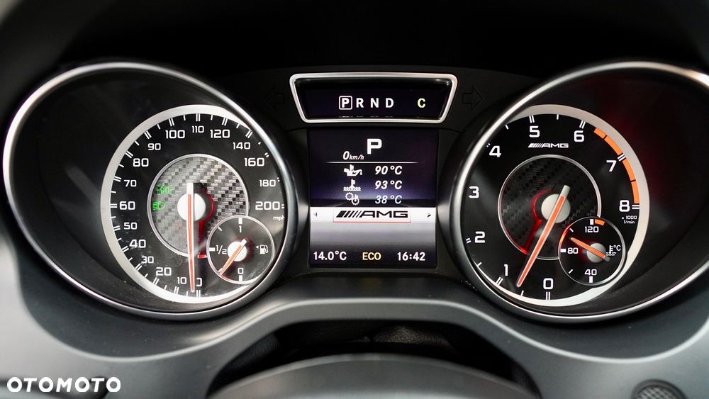 Mercedes-Benz CLA ver-45-amg-4--matic - 24