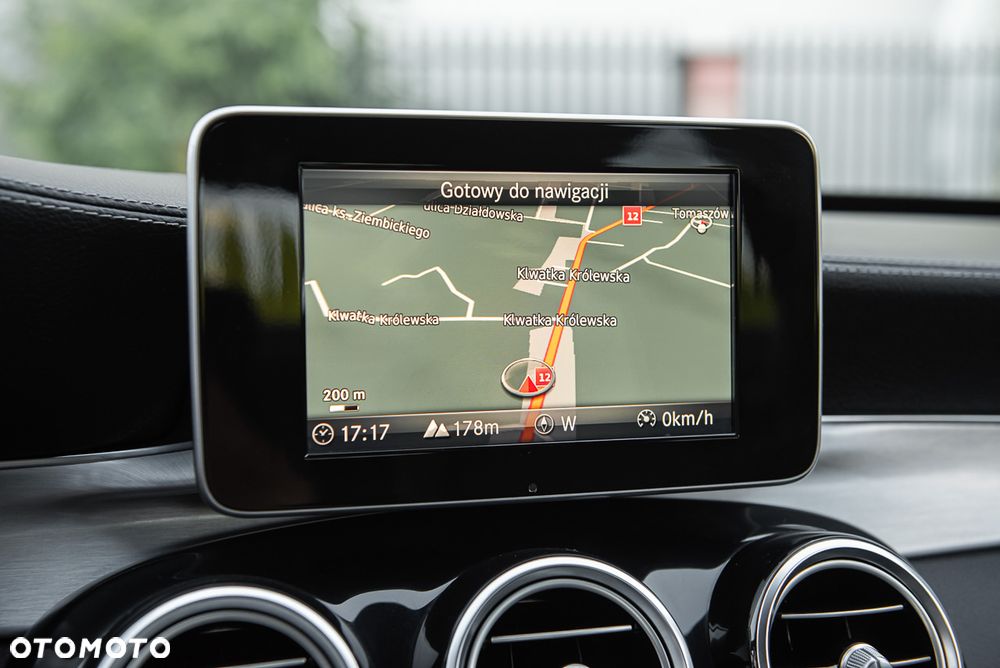 Mercedes-Benz Klasa C 400 4Matic 7G-TRONIC AMG Line - 22