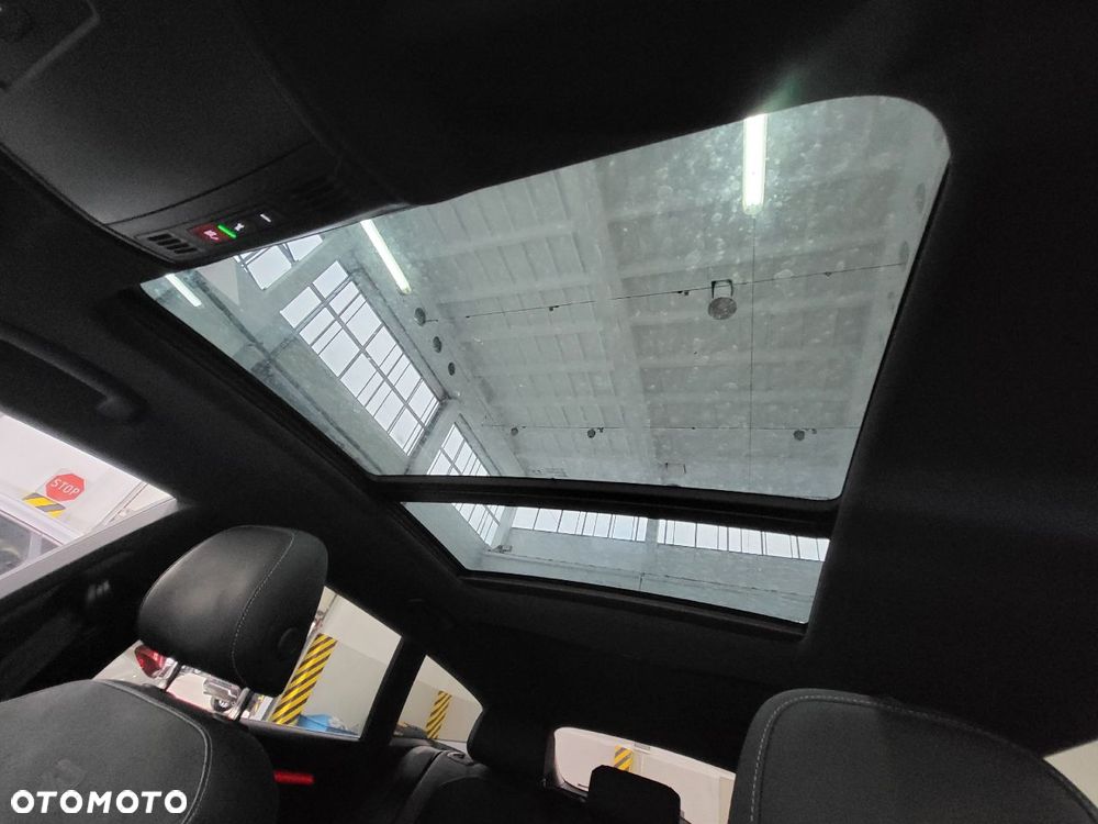 Volkswagen Arteon 2.0 TSI R-Line DSG - 23