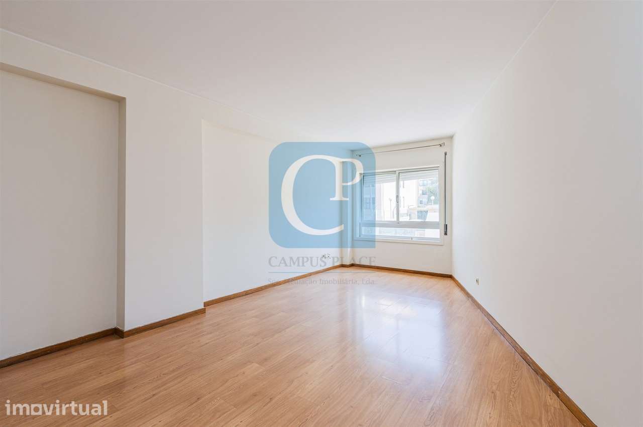 Apartamento T2 com garagem na Senhora da Hora, Matosinhos - Grande imagem: 3/17
