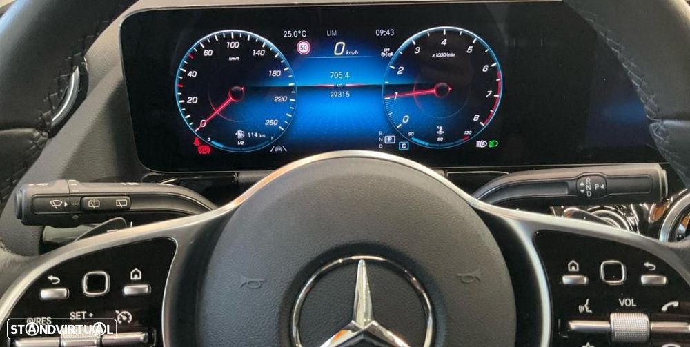 Mercedes-Benz GLA 180 7G-DCT Progressive - 5