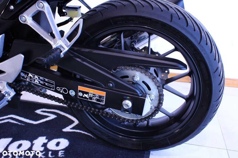 Honda CB - 21
