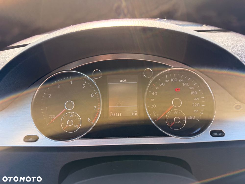 Volkswagen Passat CC 1.8 TSI Exclusive - 25