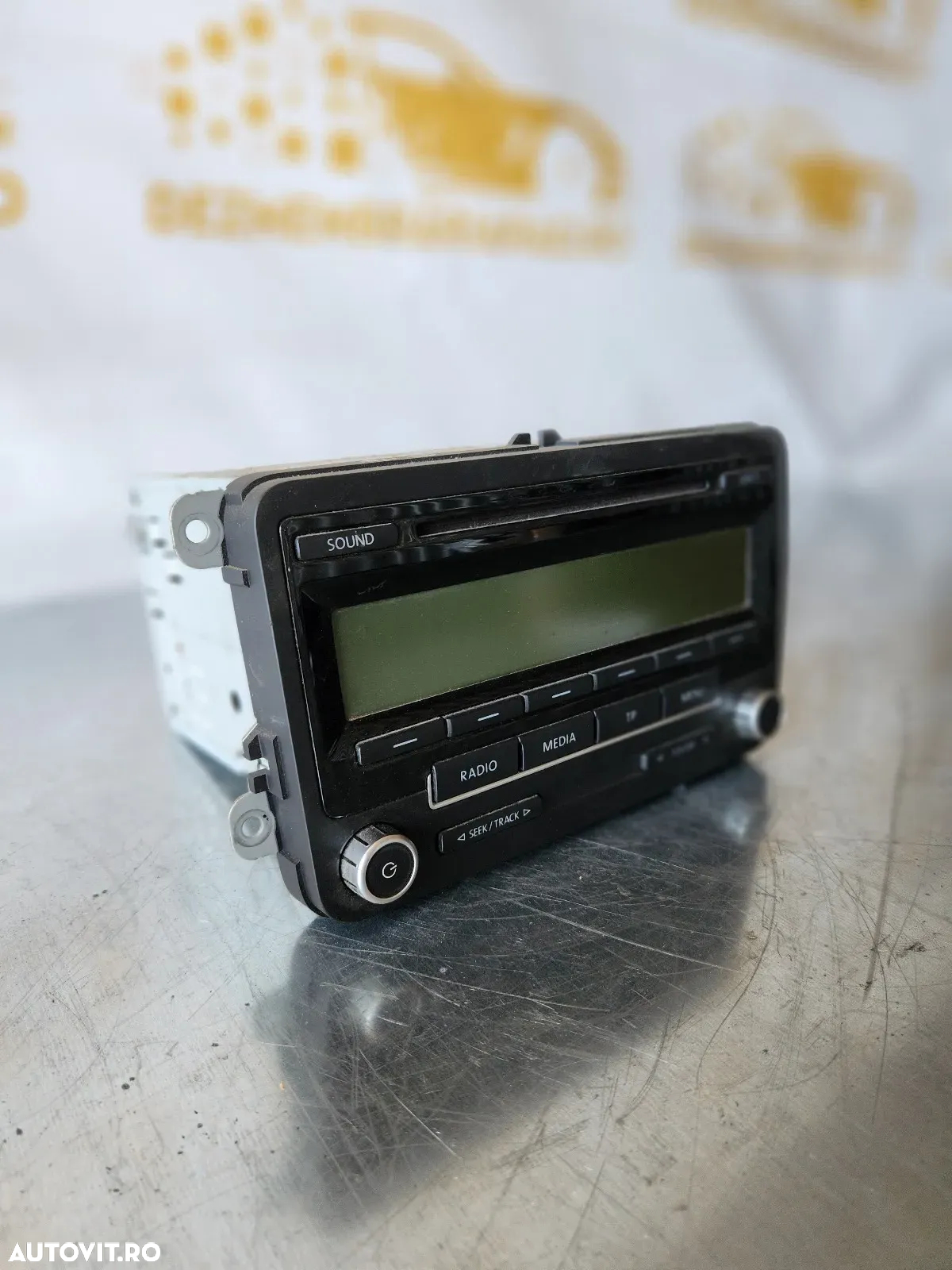 Radio Cd Vw Golf 6 Passat B6 Touran Caddy Golf 5 Etc. Cod 1KAA - 3